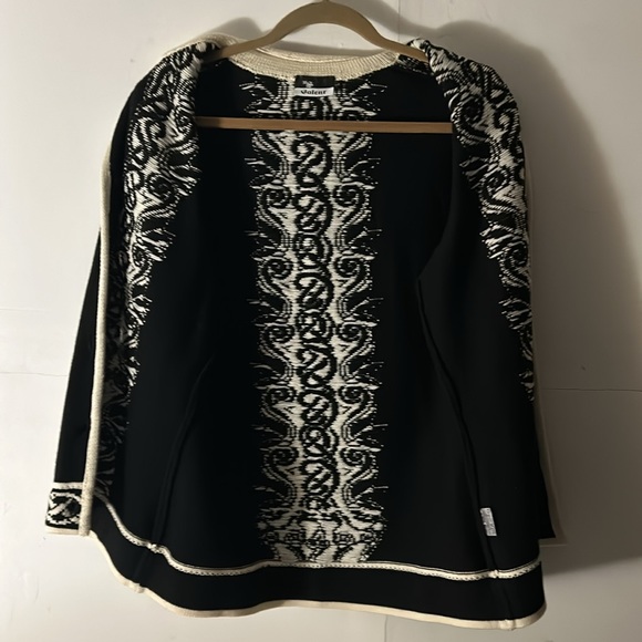 Wool.  NWOT - Picture 3 of 8